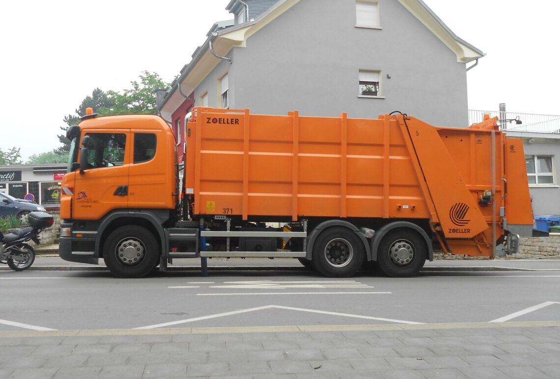 waste collection vehicles,